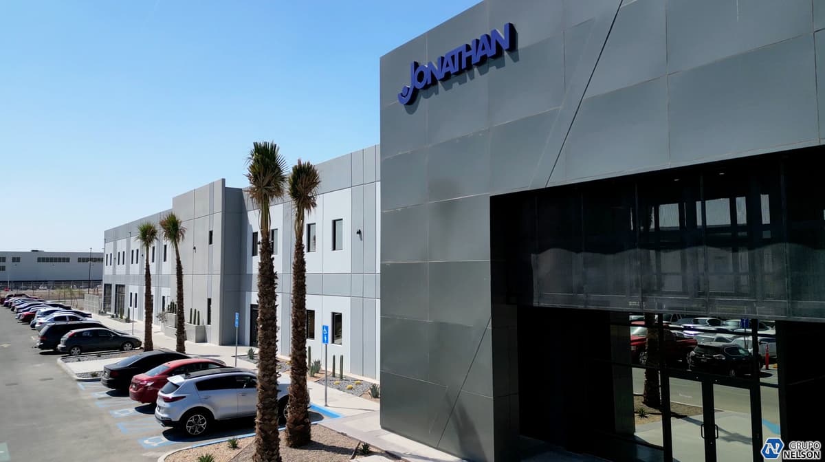 Nave industrial Grupo Nelson