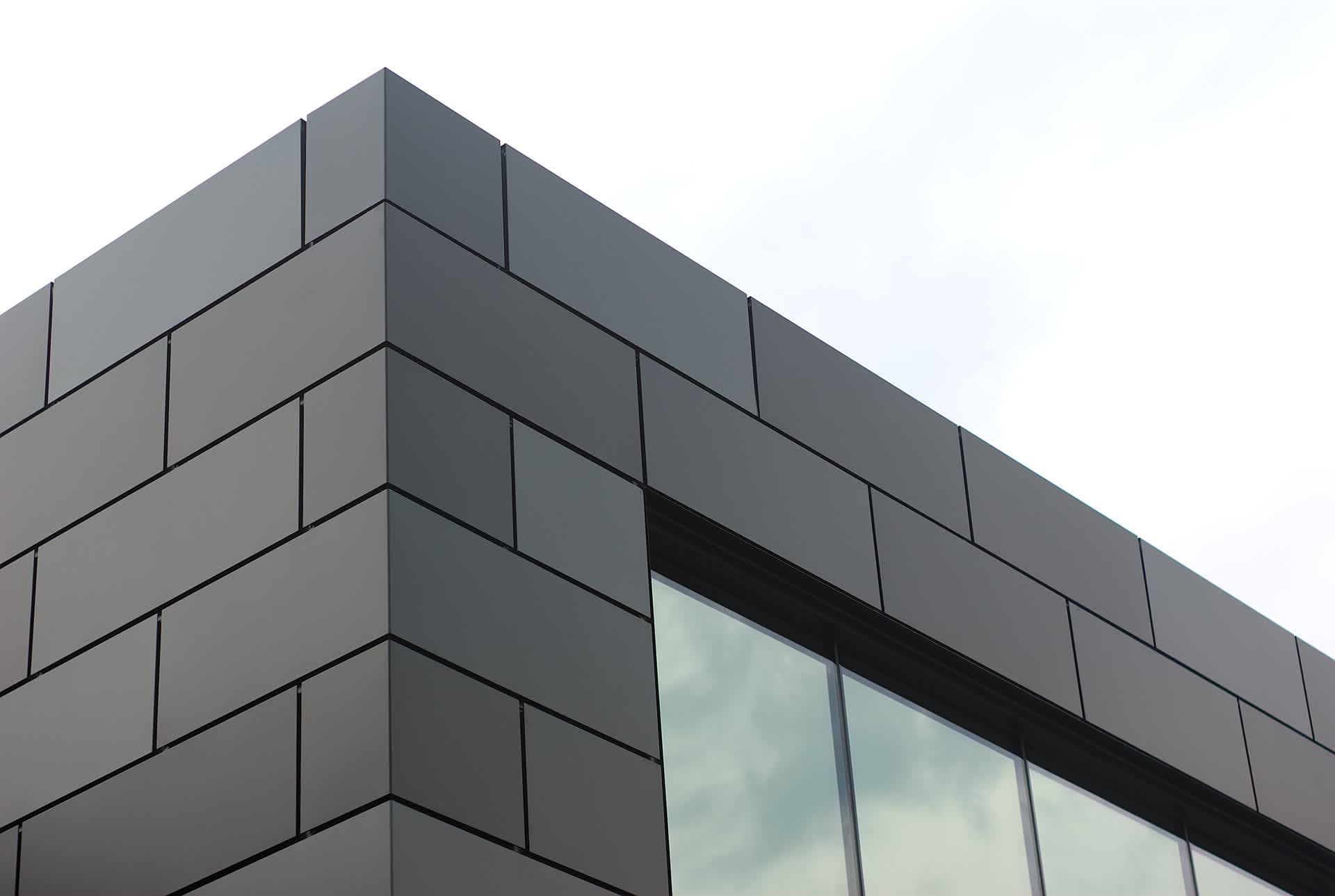 Nave Gulfstream — 52,200 m², la más grande de Mexicali