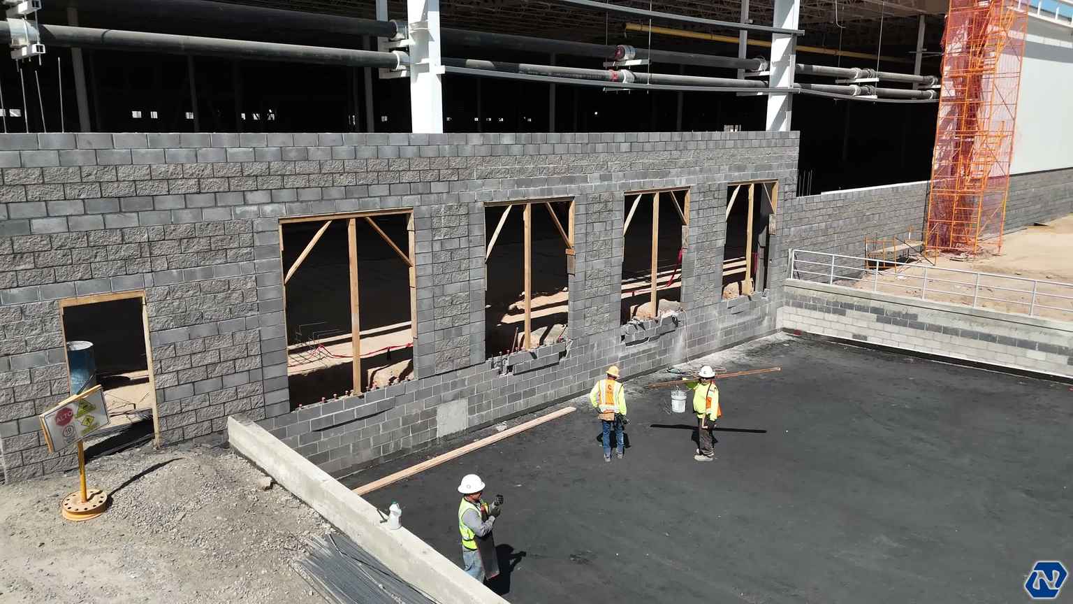 Qué Significa Realmente un Contrato Triple Net en México (y Cómo Negociarlo)